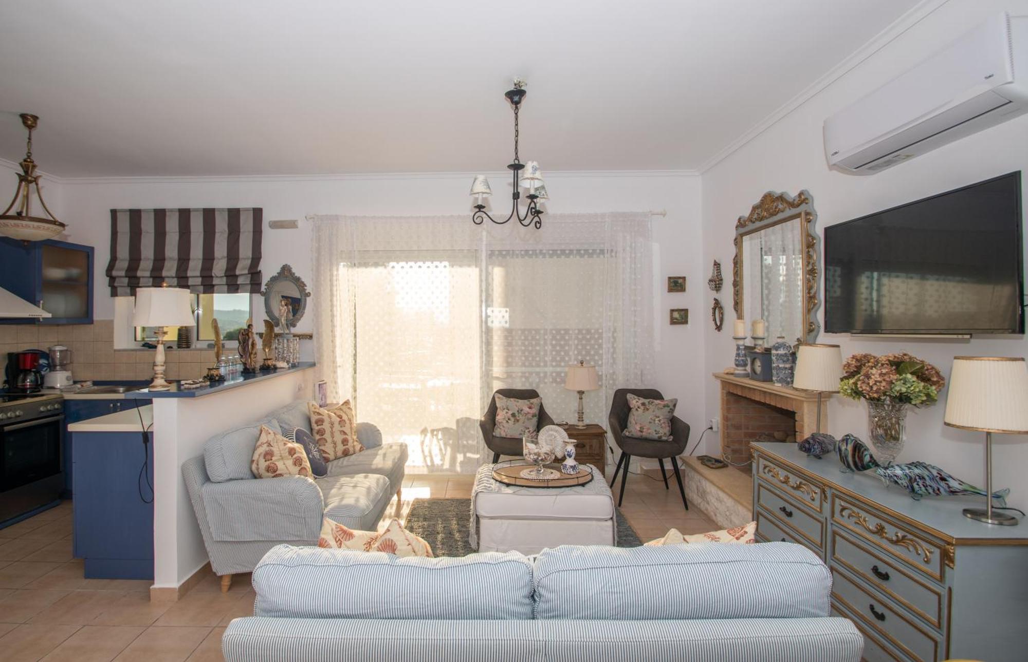 Olive By Seaside Villa *