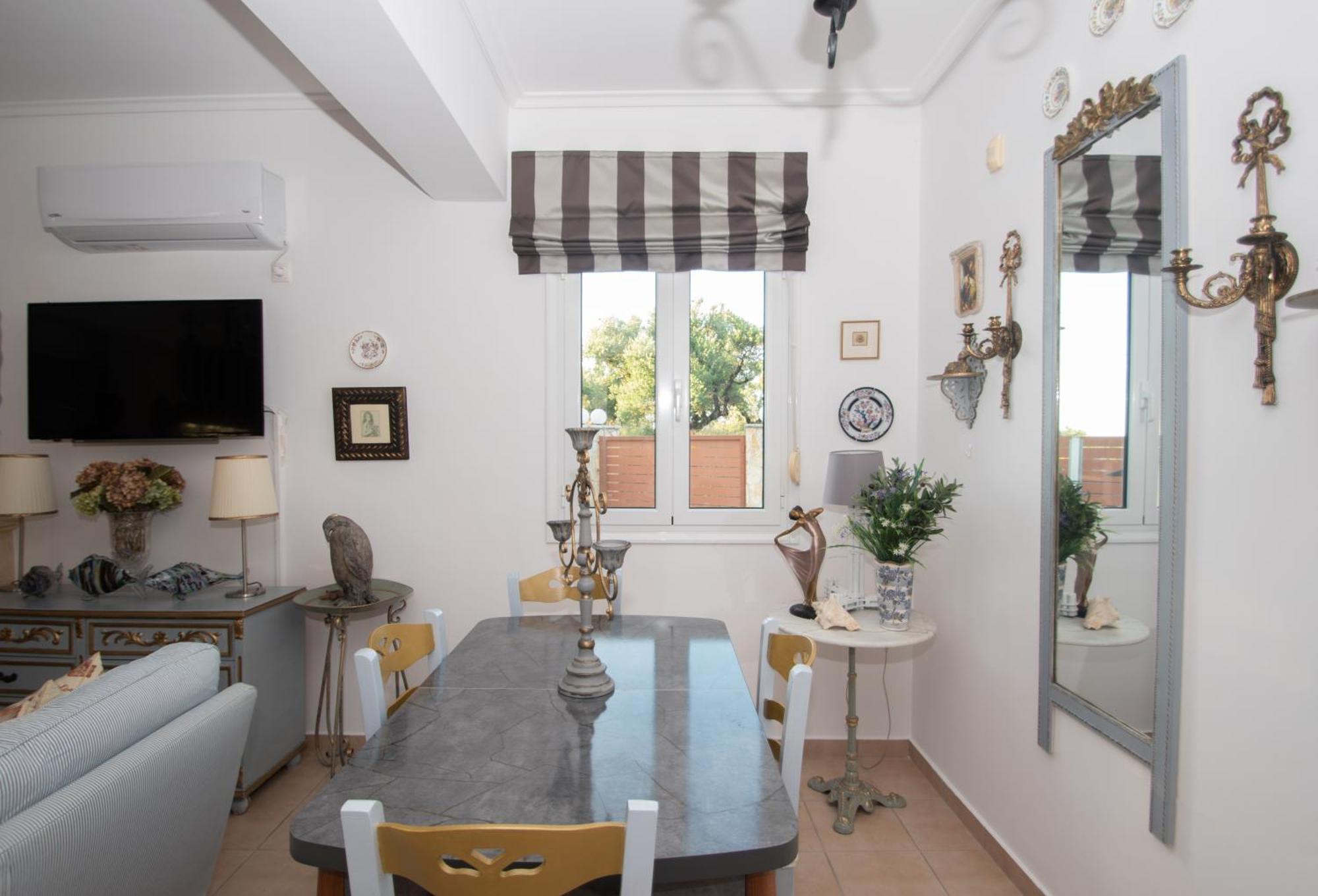 Villa Olive By Seaside