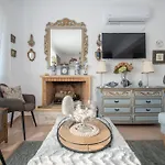 Villa Olive By Seaside